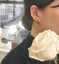 Load image into Gallery viewer, ESTELLE RHINESTONE EAR CUFF