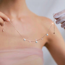 Load image into Gallery viewer, ROCHAS PEARL STONE ARCH NECKLACE