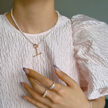 Load image into Gallery viewer, ROWEN FRESHWATER PEARL NECKLACE