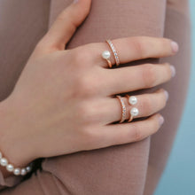 Load image into Gallery viewer, VERA DUO PEARL PAVED RING