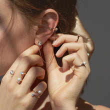 Load image into Gallery viewer, CAMBELL 2 PAVED OVAL EARRING W/ EAR CUFF