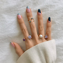 Load image into Gallery viewer, Open double crown stone ring