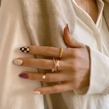 Load image into Gallery viewer, RAQUEL DBL 'X' LINE PAVED RING