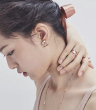 Load image into Gallery viewer, EYE PEARL SMILE PAVE EARRING