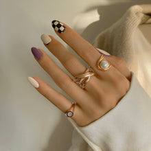 Load image into Gallery viewer, 'U' LINE PEARL RING