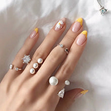 Load image into Gallery viewer, NOVA 1 RAINDROP OPEN RING