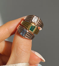 Load image into Gallery viewer, AUGUST RECTANGLE PLEAT RING