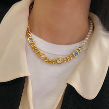 Load image into Gallery viewer, PEPE MULTI STONE PEARL CHAIN NECKLACE