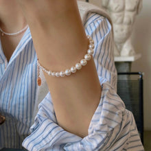Load image into Gallery viewer, ROWEN FRESHWATER PEARL BRACELET