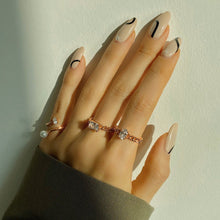 Load image into Gallery viewer, ISABEL OVAL STONE CHAIN RING