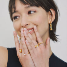 Load image into Gallery viewer, BEA BALL HOOP EARRING