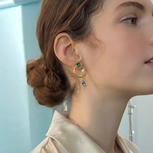 Load image into Gallery viewer, VITTO PEARL STONE HOOP EARRING