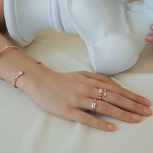 Load image into Gallery viewer, JACQUE SQ CHAIN RING