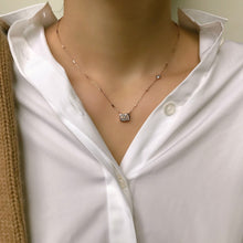 Load image into Gallery viewer, AUGUST SQ STONE CHAIN NECKLACE