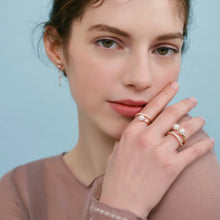 Load image into Gallery viewer, VERA DUO PEARL PAVED RING