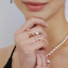 Load image into Gallery viewer, VITTO PEARL STONE PAVED RING