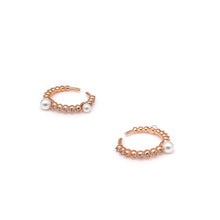 Load image into Gallery viewer, ODILA PEARL STONE EAR CUFF
