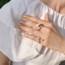 Load image into Gallery viewer, ISA DUO PEARAL KNUCKLE RING