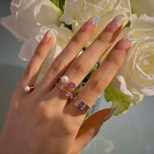 Load image into Gallery viewer, VITTO PEARL STONE PAVED RING