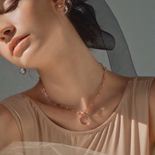 Load image into Gallery viewer, FREDERIC PAVED CIRCLE LINK CHAIN NECKLACE