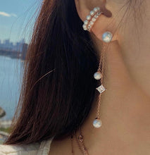 Load image into Gallery viewer, AVITA2 PEARL DBL CHAIN EARRING