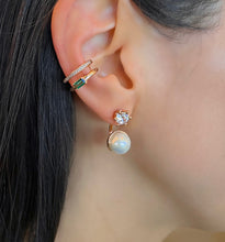 Load image into Gallery viewer, CARMINE SQ PAVED EAR CUFF
