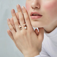 Load image into Gallery viewer, CLOUD HALF-MOON PEARL RING