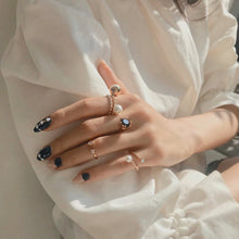 Load image into Gallery viewer, ISA ROUND KNUCKLE RING