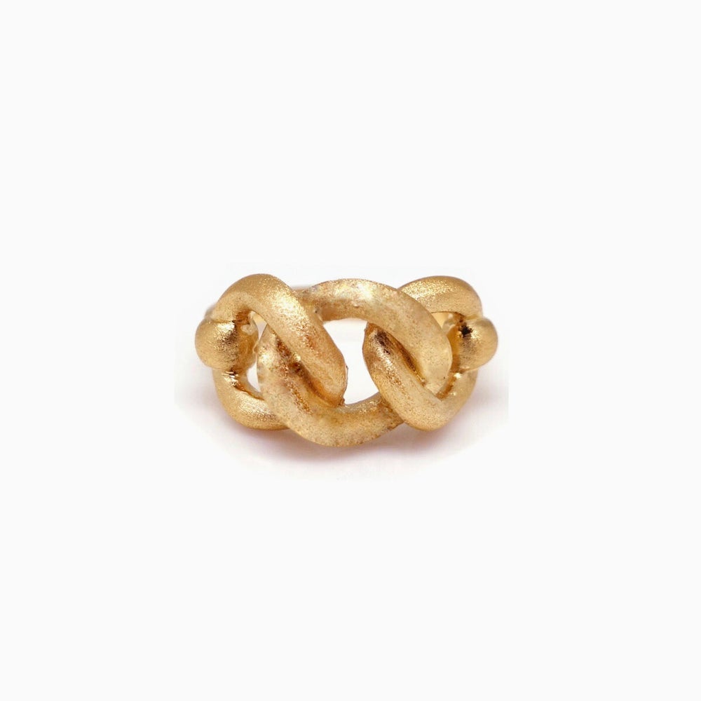 avec Pavé Link Chain Ring at Dry Goods