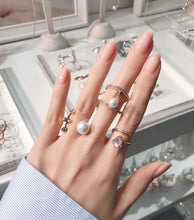 Load image into Gallery viewer, SEREIN 1 PEARL STONE PAVE RING