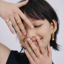 Load image into Gallery viewer, BEA BALL CHAIN RING