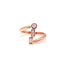 Load image into Gallery viewer, ISA 3 STONE TWIST RING