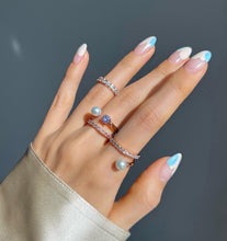 Load image into Gallery viewer, KENMARE PAVED KNUCKLE PINKY RING/ EAR CUFF