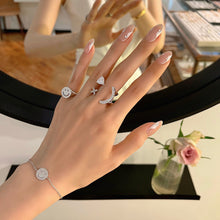 Load image into Gallery viewer, X HEART STONE SMILE PAVE RING