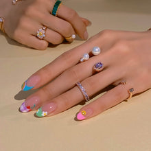Load image into Gallery viewer, CAROLIN OVAL PAVED PEARL RING