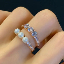 Load image into Gallery viewer, PREEN STONE PAVE RING