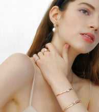 Load image into Gallery viewer, EDGAR DBL CHAIN OPEN BANGLE