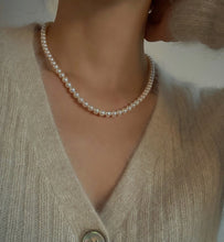 Load image into Gallery viewer, BEA BALL FRESHWATER PEARL NECKLACE