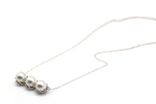 Load image into Gallery viewer, 3 PEARL BAR NECKLACE