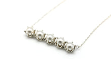 Load image into Gallery viewer, 5 PEARL BAR NECKLACE
