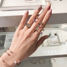 Load image into Gallery viewer, J'ADORE HEAR PAVE SIGNET RING