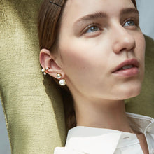Load image into Gallery viewer, ISA PEARL STONE EAR CUFF