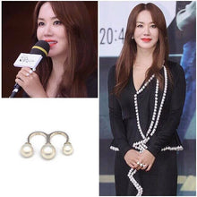 Load image into Gallery viewer, TRIO PEARL DBL FINGER OPEN RING