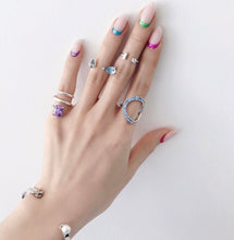 Load image into Gallery viewer, DOUBLE RAINDROP CROWN RING
