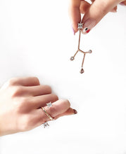 Load image into Gallery viewer, 'Z' LINE SQUARE STONE PLAIN RING