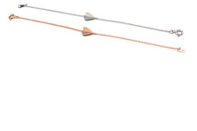 Load image into Gallery viewer, ELLEY PLAIN HEART CHAIN BRACELET