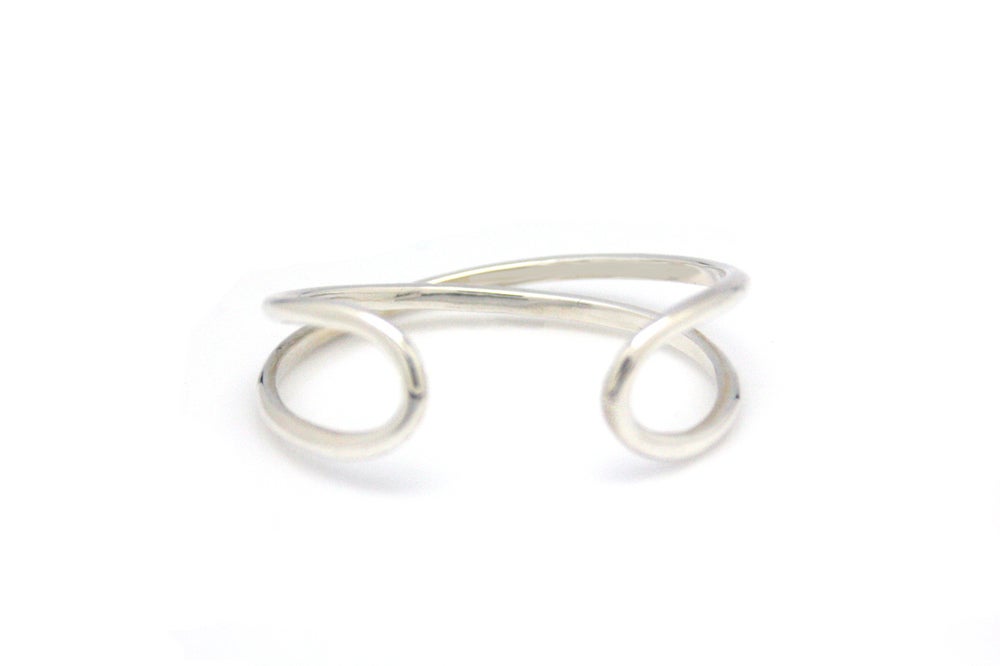 【avec new york】X LINE PLAIN BANGLE X ライン バングル X' LINE PLAIN BANGLE – avec new york