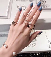 Load image into Gallery viewer, HEART PEARL SMILE PAVE RING