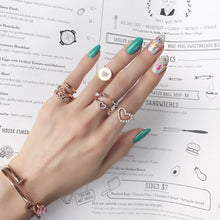 Load image into Gallery viewer, HEART NINE PAVED RING