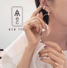 Load image into Gallery viewer, YVES PAVE BAR HOOP EARRING